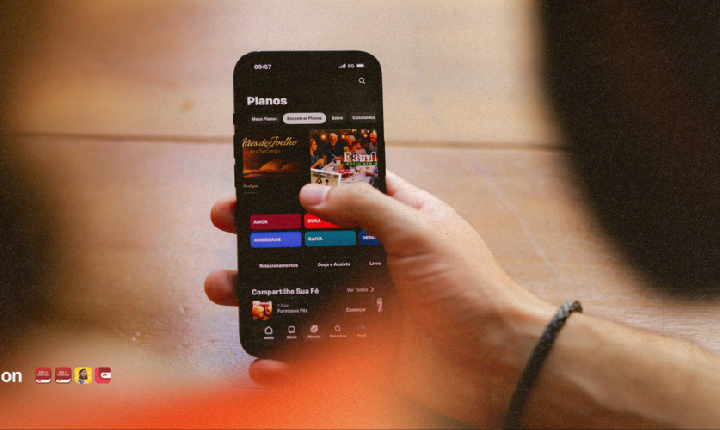 Ansiedade, esperança e cura: YouVersion revela o que os brasileiros estão buscando na Bíblia este ano