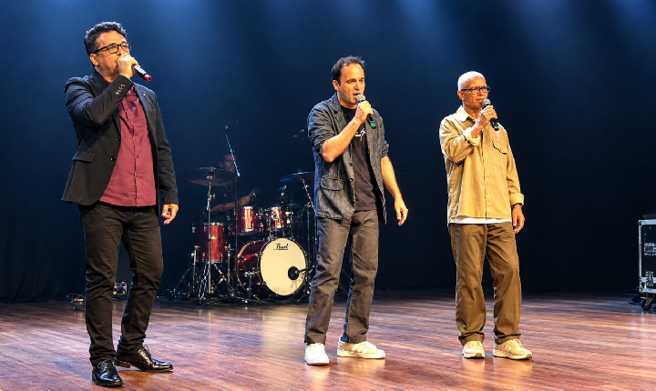 Com sucesso de bilheteria e casa cheia, Roberto Dom, Edu Silvera e Claudinho Maciel reúnem público em noite de música gospel no Rio
