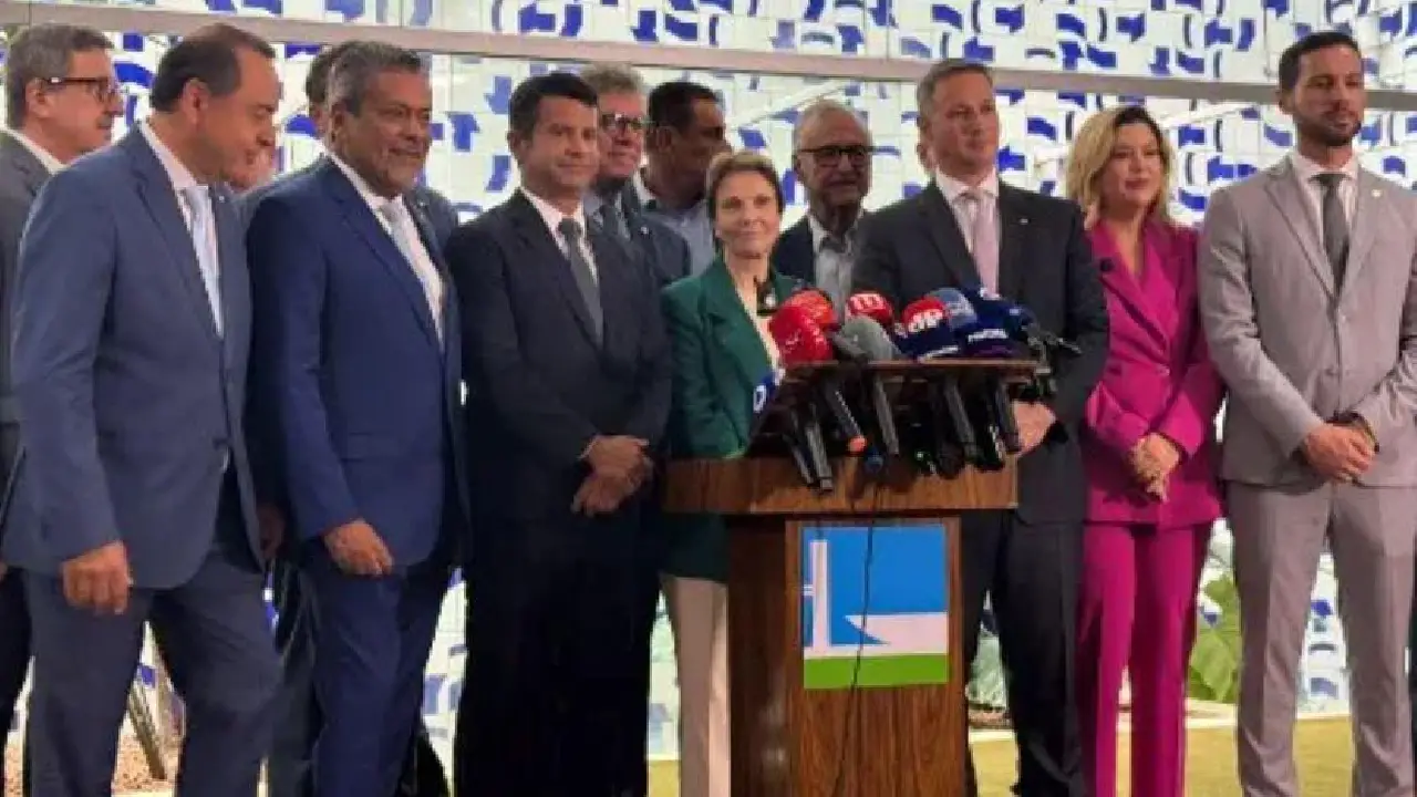 Federação União-Progressista anuncia apoio a Flávio