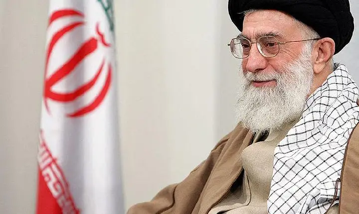 Irã confirma que aiatolá Ali Khamenei está morto