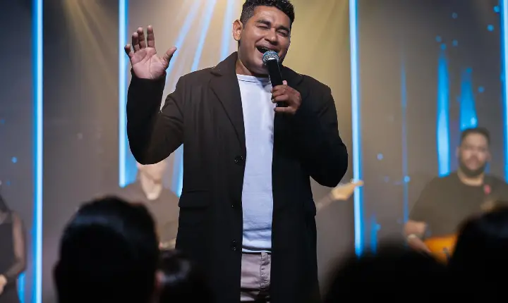 Jorge Sepulcro chega à Todah Experience com o lançamento do single “Me Gastarei em Teu Altar”