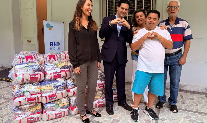 Mobilização solidária arrecada 15 toneladas de alimentos para a RIOInclui