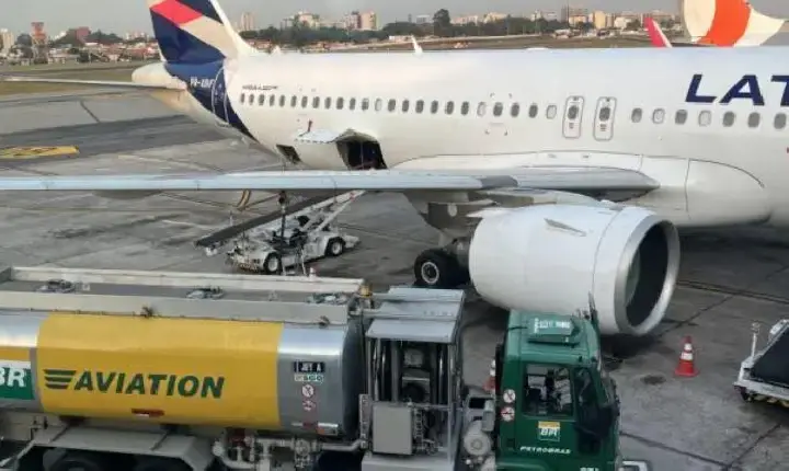 Petrobras eleva preço do querosene de aviação em 18%