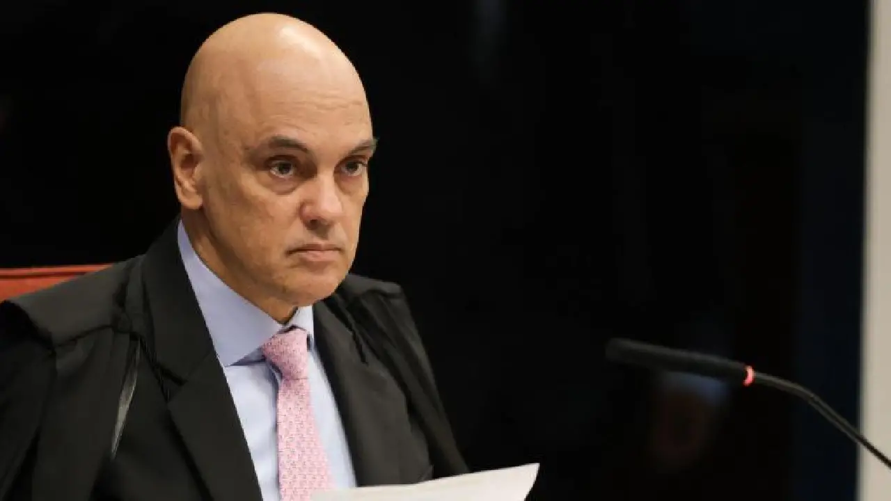 Relatório usado por Moraes contra Mendonça tem falhas técnicas