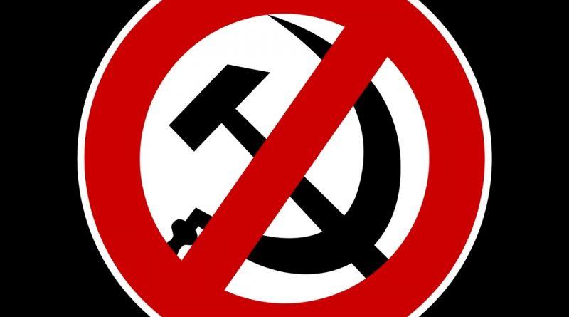 Cuidado, estão fazendo de tudo pra te enganar!