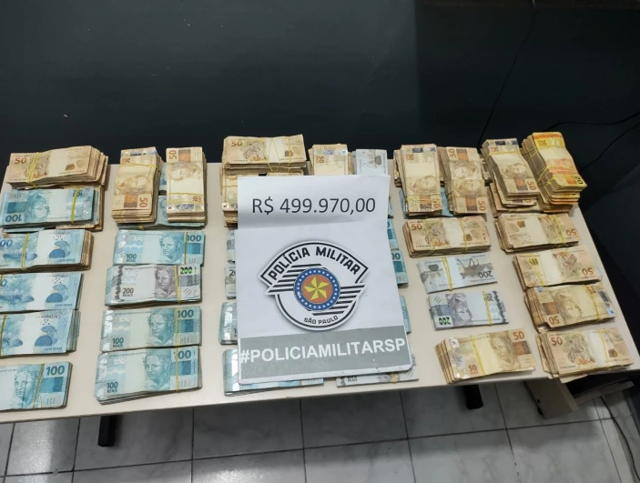 PM de SP apreende R$ 500 mil de irmão de Alcolumbre em carro