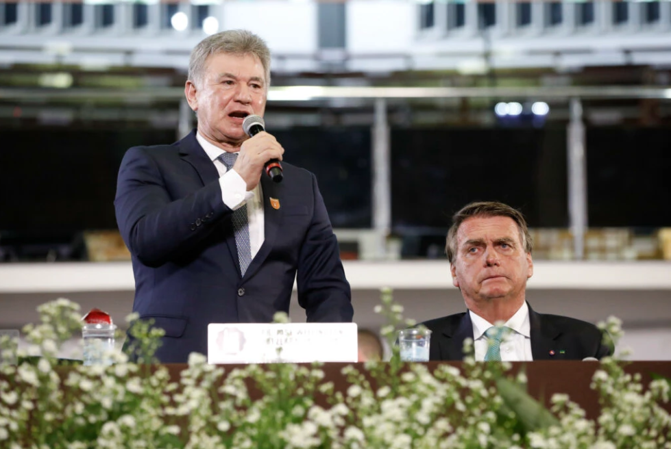 PT aciona o TSE contra Bolsonaro e pastor José Wellington Júnior