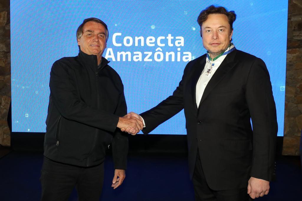 Musk se reúne com Bolsonaro para acordo sobre projeto na Amazônia