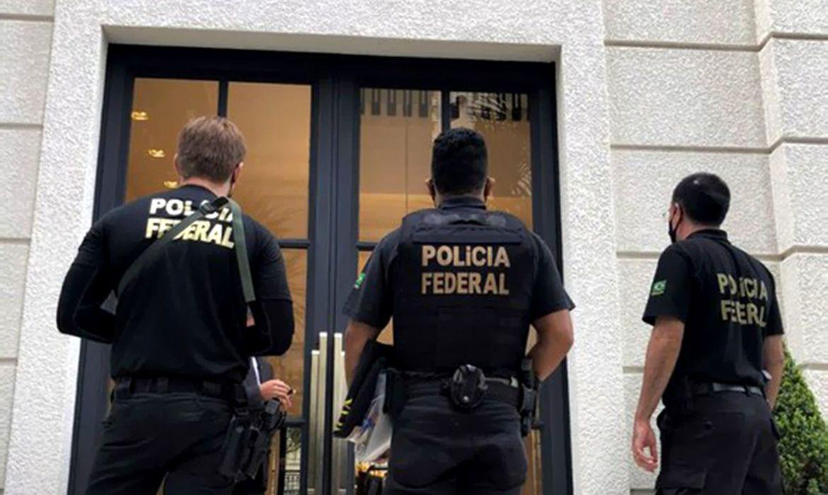 Polícia Federal faz ação contra lavagem de dinheiro no Rio e SP