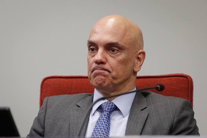 Decisão de Moraes contra empresários se baseou apenas em matérias do site Metrópoles sobre troca de mensagens no WhatsApp
