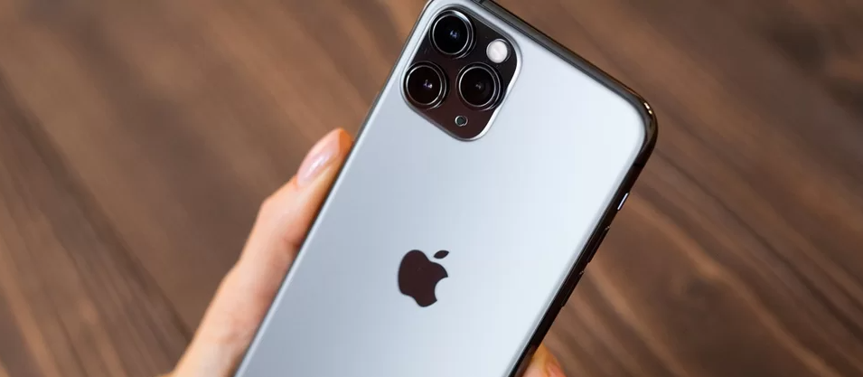 Ministério da Justiça proíbe venda de iPhone sem carregador de bateria