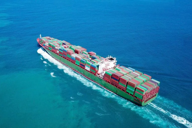 Com fertilizantes em excesso, Brasil repassa fertilizantes para EUA