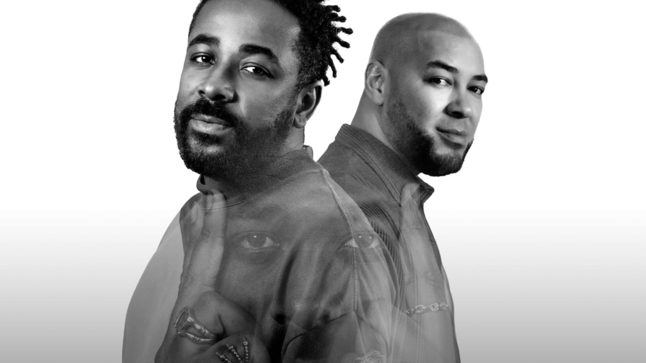 Indicado ao Grammy Latino 2022, Clovis traz releitura do grande sucesso “Ninguém Explica Deus” em feat. com Ton Carfi
