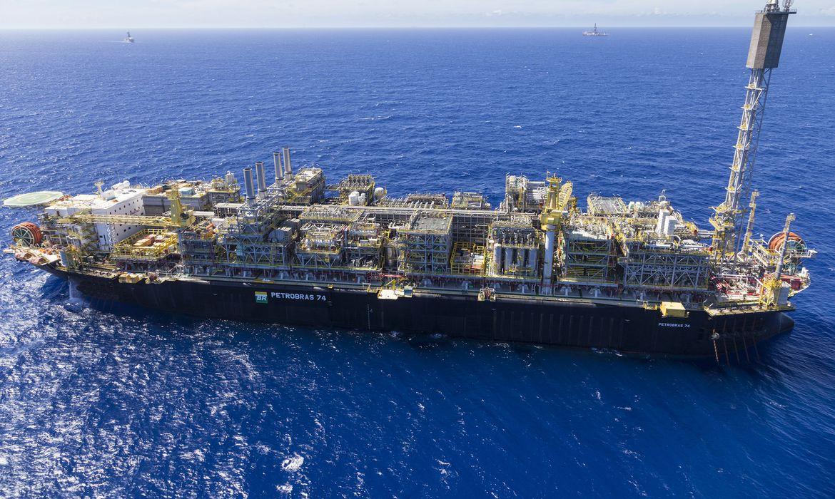 Produção de petróleo e gás é de 3,967 milhões de barris por dia