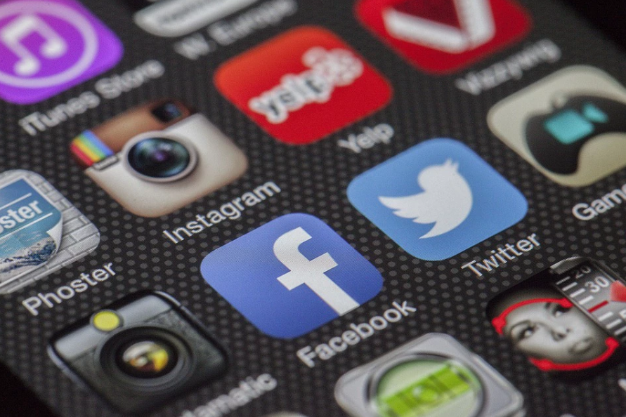 Rússia inclui empresa dona do Facebook em lista de terrorismo