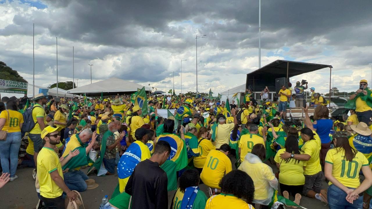 Advogado apresenta habeas corpus em favor de manifestantes em instalações das Forças Armadas