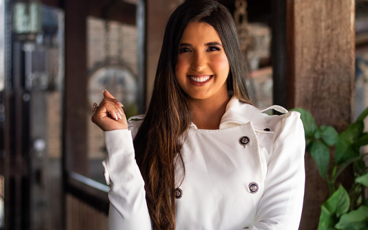 Amanda Souza declara “Vou Avançar”, em  novo single autoral