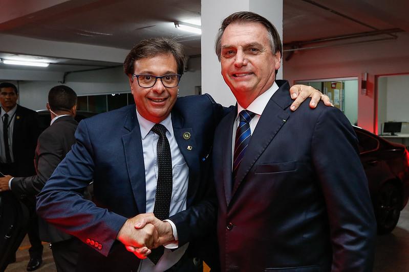 Bolsonaro nomeia Gilson Machado para presidir Embratur