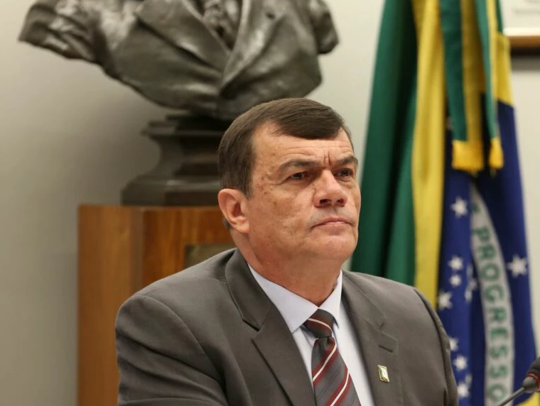 Defesa esclarece que não excluiu existência de fraude nas urnas