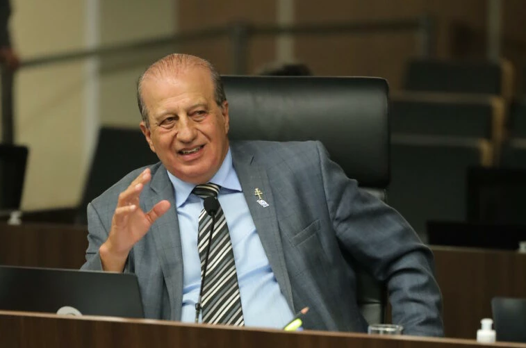 Em áudio, ministro do TCU cita 