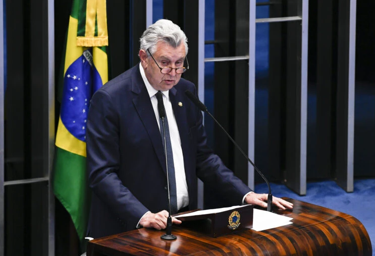 Heinze pede que o Senado paute impeachment de Moraes