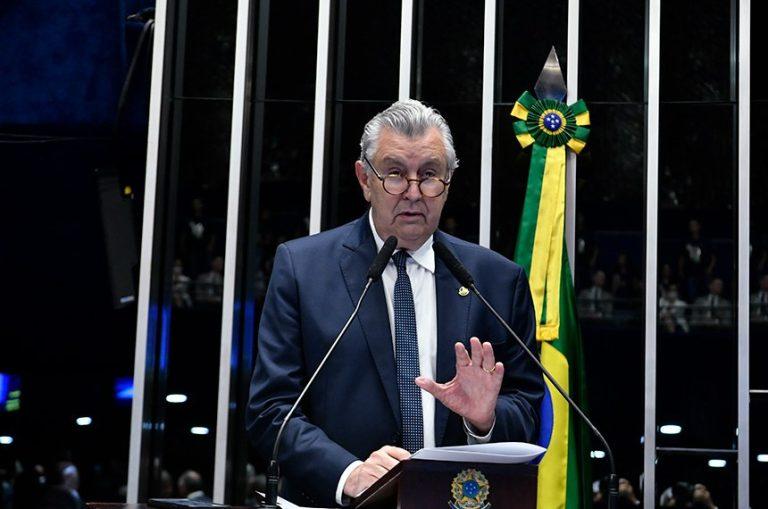 Heinze pede que Senado paute pedidos de impeachment de Moraes