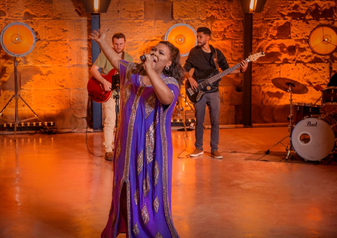 Jéssica Augusto canta “Só Uma Fase”, mais um projeto “Todah 10 Anos em Israel”