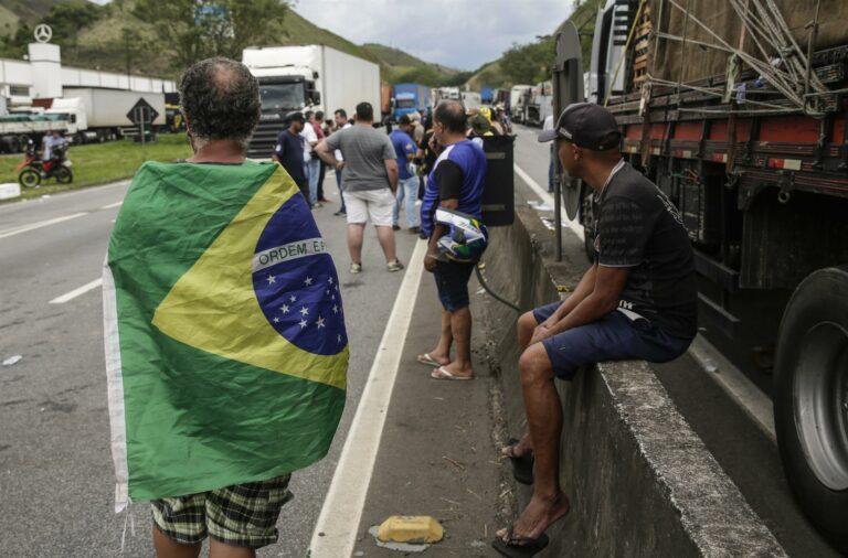 Veja os empresários que tiveram as contas bloqueadas por Moraes