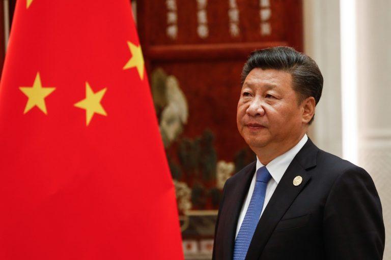China invade celulares para monitorar manifestantes