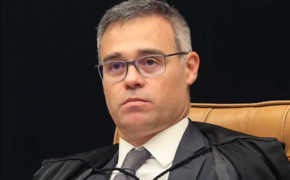 Terrivelmente: André Mendonça vota por soltar Sérgio Cabral