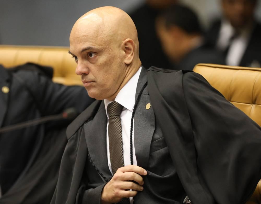 Alexandre de Moraes já tem dois pedidos de impeachment no Senado