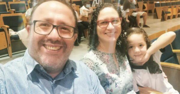 Árvore cai e mata filha de pastor na cidade de Campinas