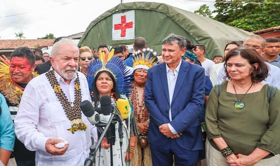 Lula exonera chefes de postos de saúde indígenas