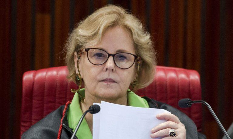 Rosa Weber suspende indulto de Bolsonaro a PMs