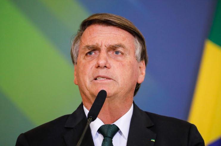 MP de Contas pede bloqueio de bens de Bolsonaro