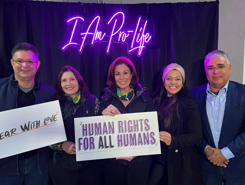 Zambelli participa de maior evento anti-aborto do mundo