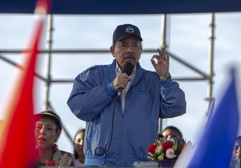 Corte da Nicarágua suspende 86 passaportes de nicaraguenses que são contra o regime de Ortega: “perderam a nacionalidade”