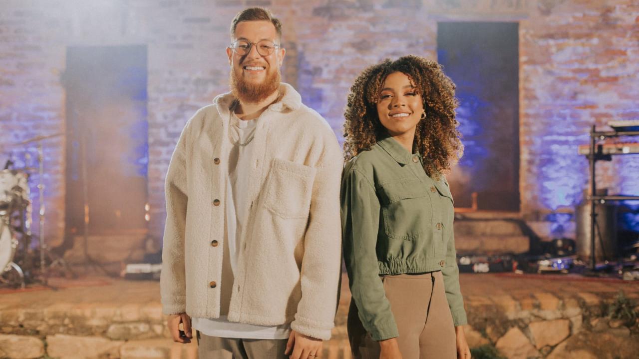 Em seu primeiro lançamento de 2023, Mateus Brito se une a Gabriela Gomes e cantam “Tua Presença Vale Mais”