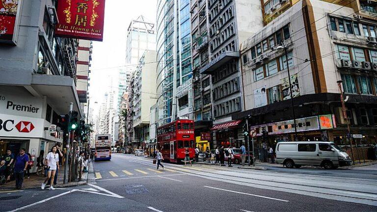 Hong Kong oferece 500 mil passagens aéreas gratuitas