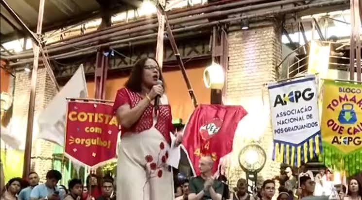 Ministra de Lula propõe manifestações contra o banco central