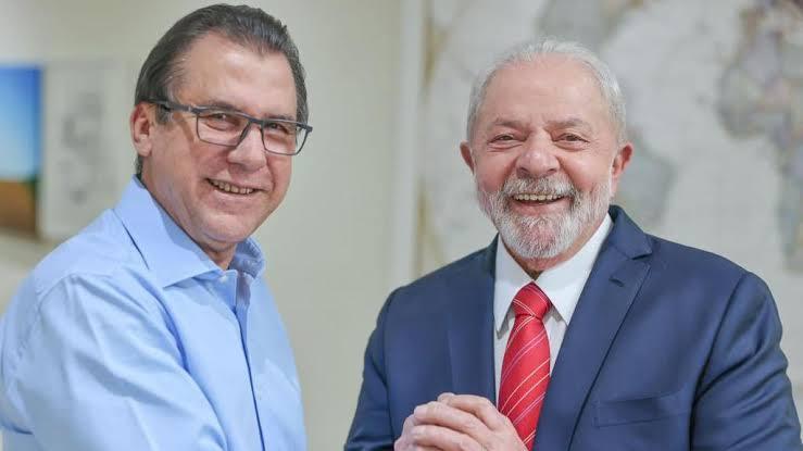 Ministro de Lula diz não se preocupar com saída da Uber do Brasil após regulamentação de apps
