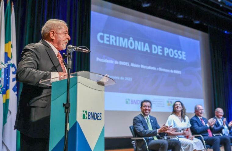 Países “amigos” de Lula devem cerca de R$ 5,3 bilhões ao BNDES