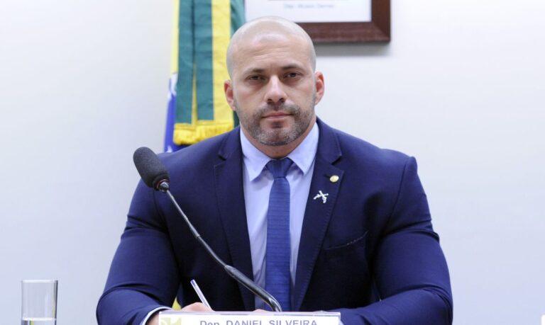 PGR dá parecer pela liberdade de Daniel Silveira