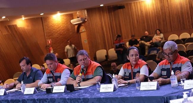 Tarcísio diz que governo de SP vai instalar sirenes em áreas de risco