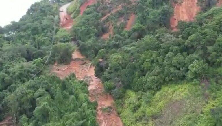 Vídeos mostram destruição da Rio-Santos