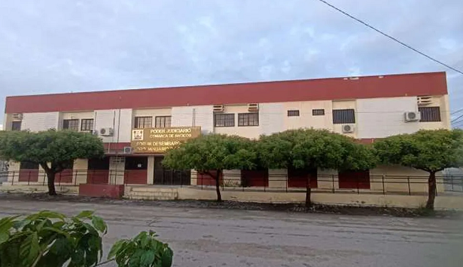 8° dia de ataques no RN: Criminosos atiram contra fórum da Justiça