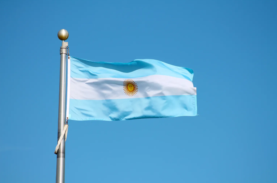 Argentina cobra ajuda do Brasil para financiar exportações e usa China como exemplo