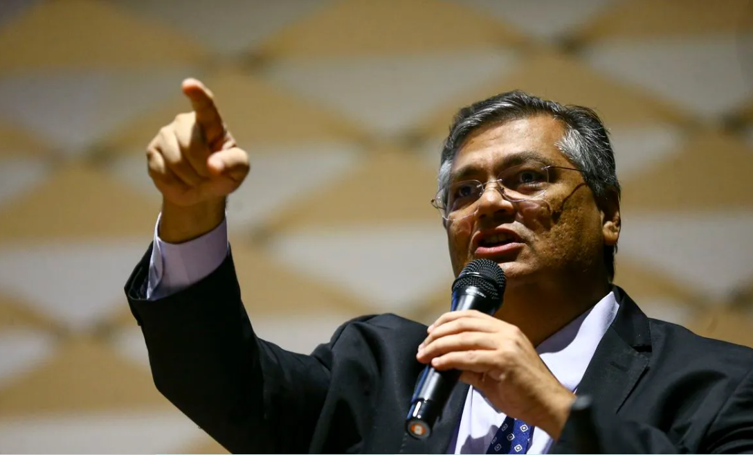 Ataques em Brasília e ida à Maré: Flávio Dino prestará depoimento hoje na CCJ da Câmara