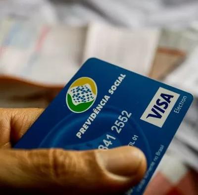 Bancos vão retomar oferta de consignados do INSS