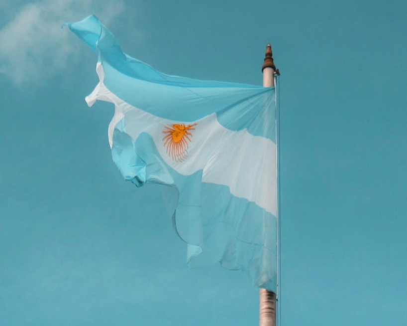 Dívida externa argentina cresce para US$ 276,69 bilhões em 2022